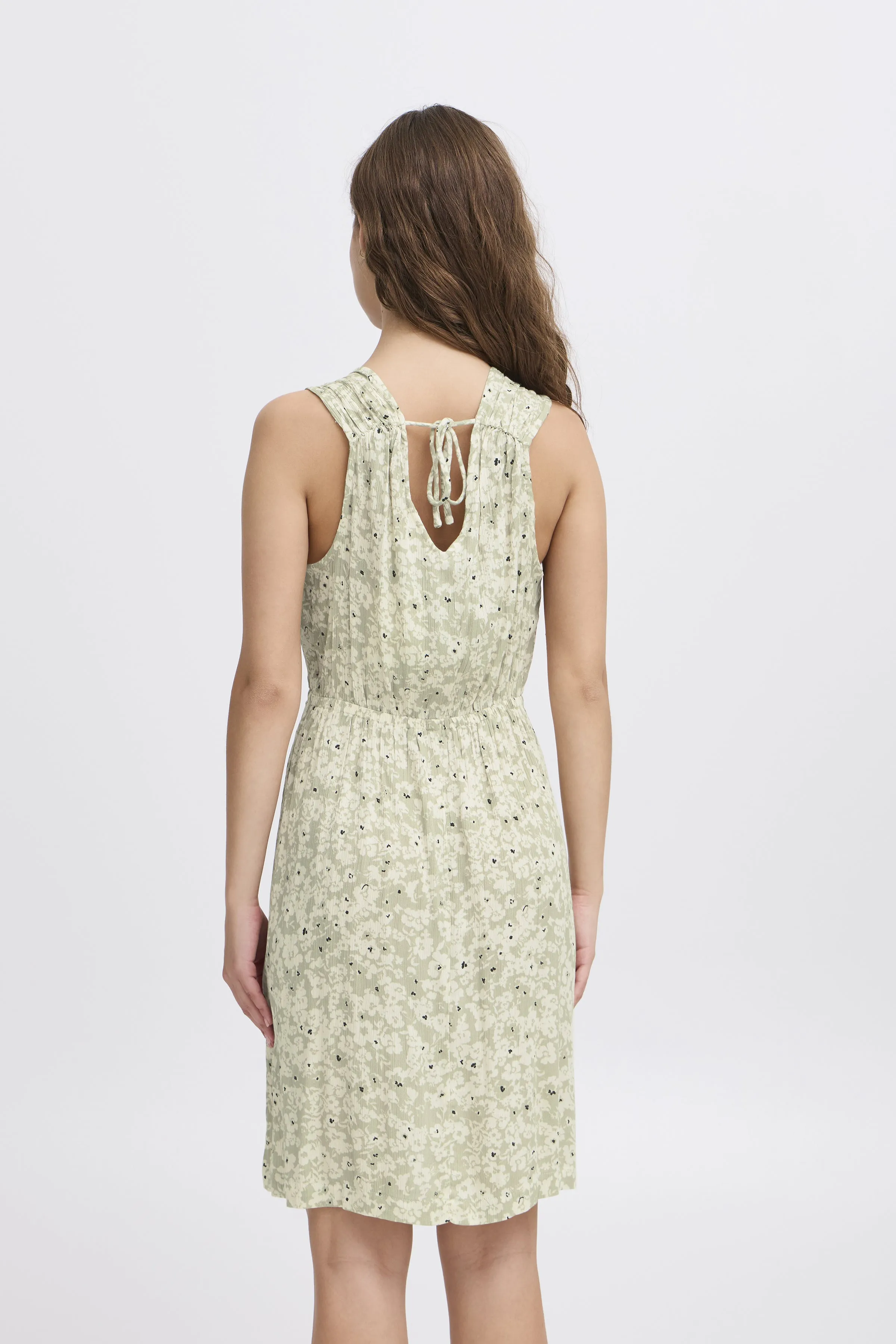 ICHI Tie Back Dress || Sage Floral