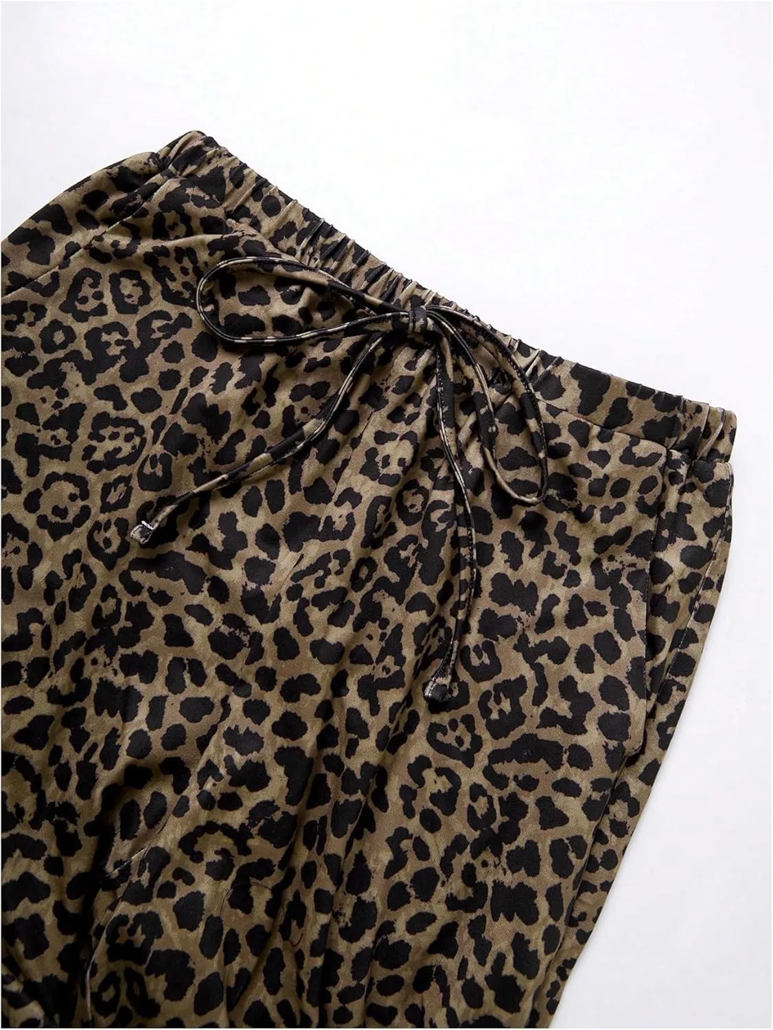 MakeMeChic Women's Leopard Print Pants Elastic Waist Wide Leg Straight Loose Long Trousers with Pocket