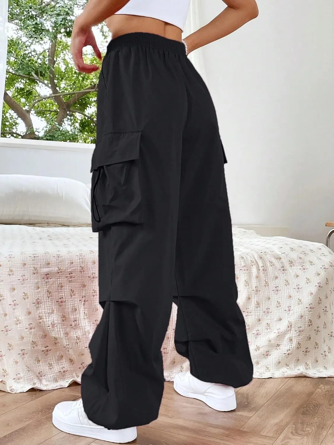 SweatyRocks Women's Drawstring Elastic Waist Loose Pants Casual Flap Pocket Cargo Pants Trousers