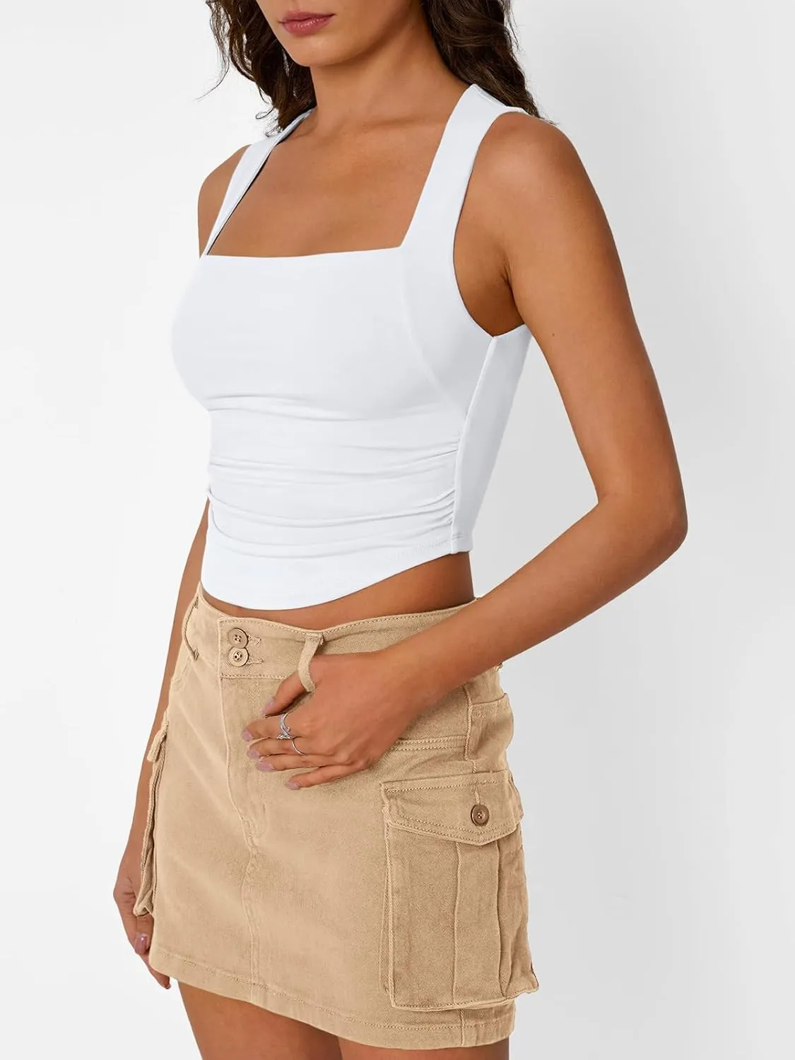 Trendy Queen Womens Summer Tank Tops Going Out Crop Shirts Square Neck Cute Y2k Fashion Clothes Spring Outfits 2025