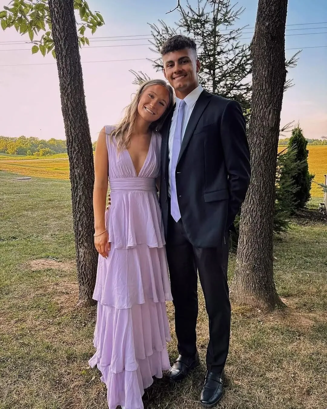 V Neck Tiered Bridesmaid Dresses for Women Long Chiffon Ruffle Layered Prom Dresses A Line Formal Evening Gowns