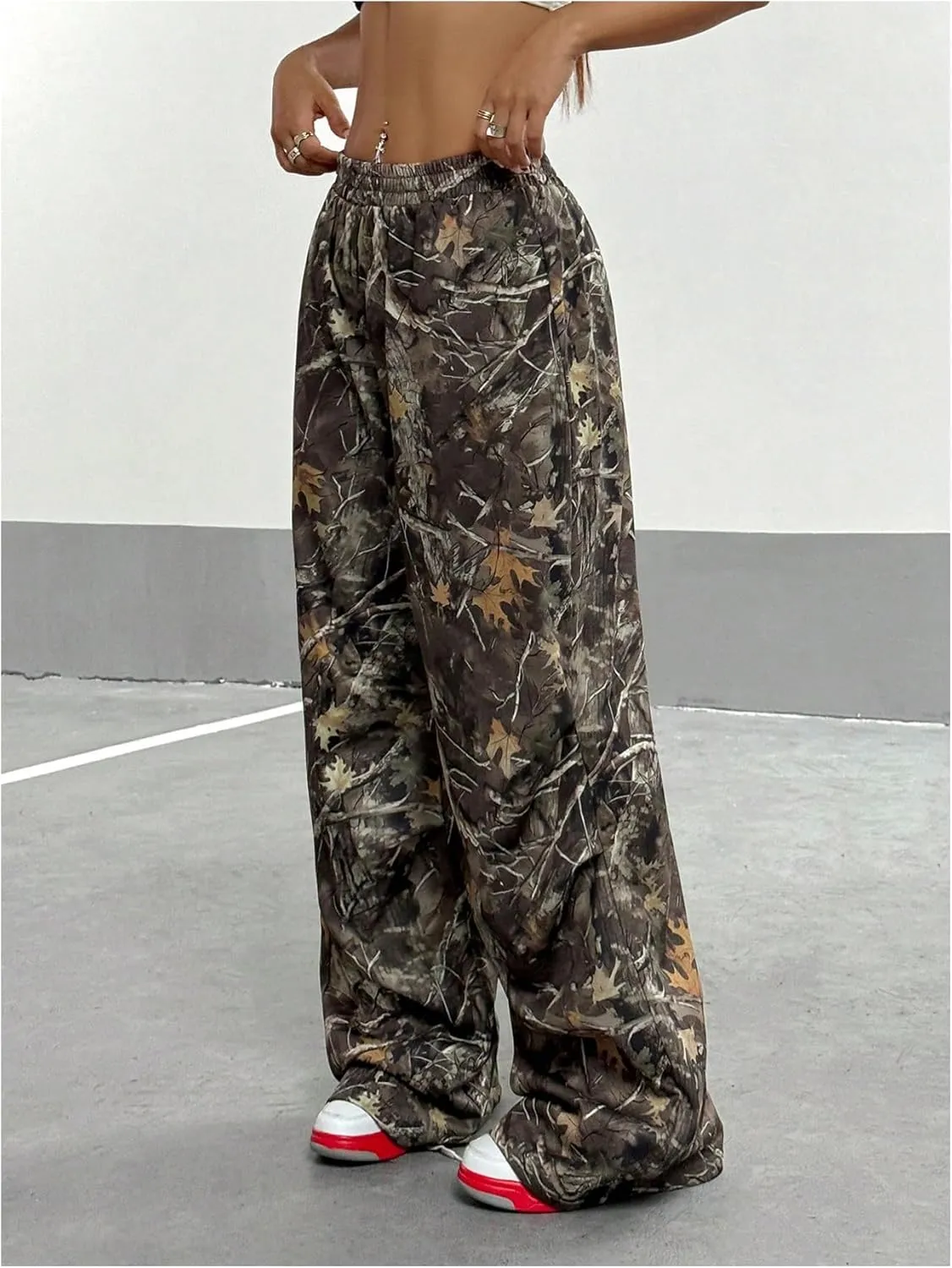 Women's Y2K Camo Print Sweatpants Wide Leg Baggy Sweatpants Camouflage High Waisted Pants Loose Trousers