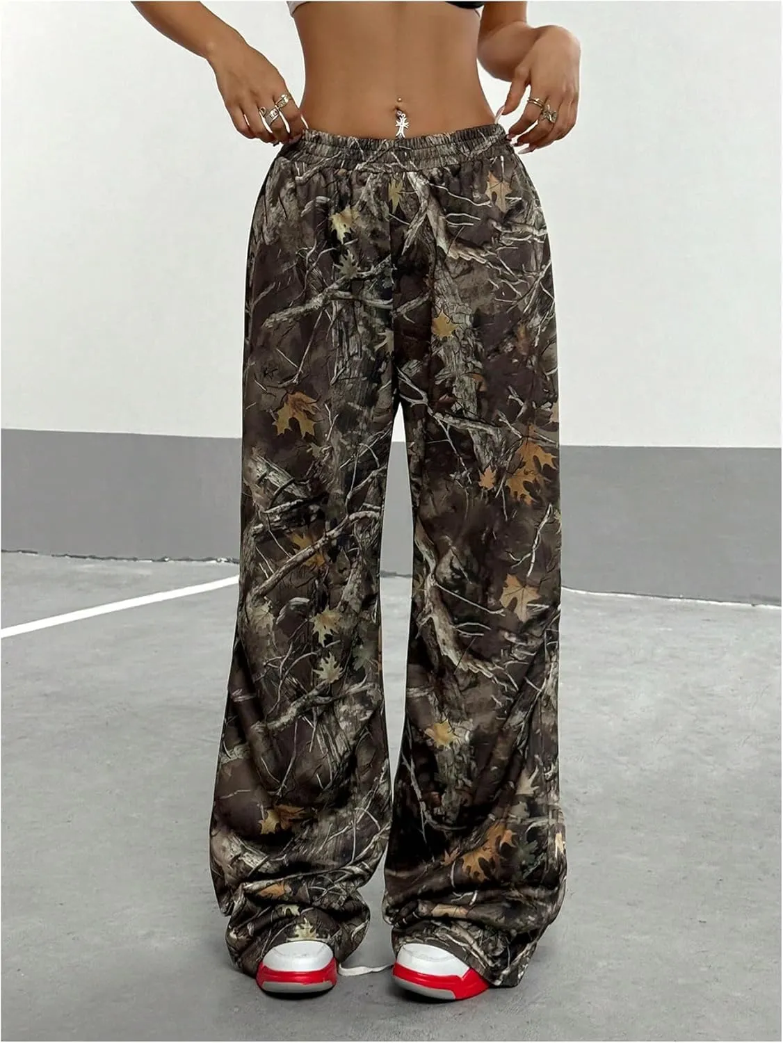 Women's Y2K Camo Print Sweatpants Wide Leg Baggy Sweatpants Camouflage High Waisted Pants Loose Trousers